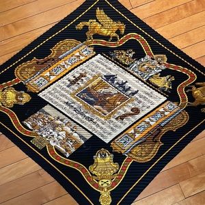 Hermès pleated accordion 100% silk scarf